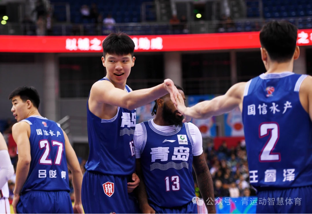老年篮球爱好者如何练习控卫技巧_2